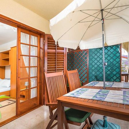 Villa Nada In Fazana - Near The Beach Екстериор снимка