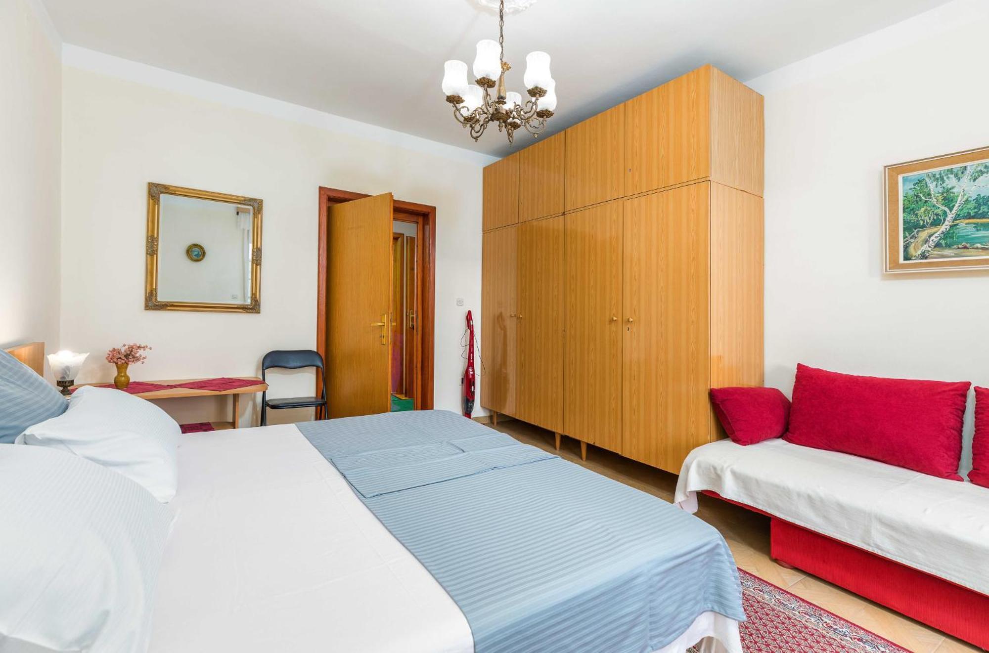 Villa Nada In Fazana - Near The Beach Екстериор снимка