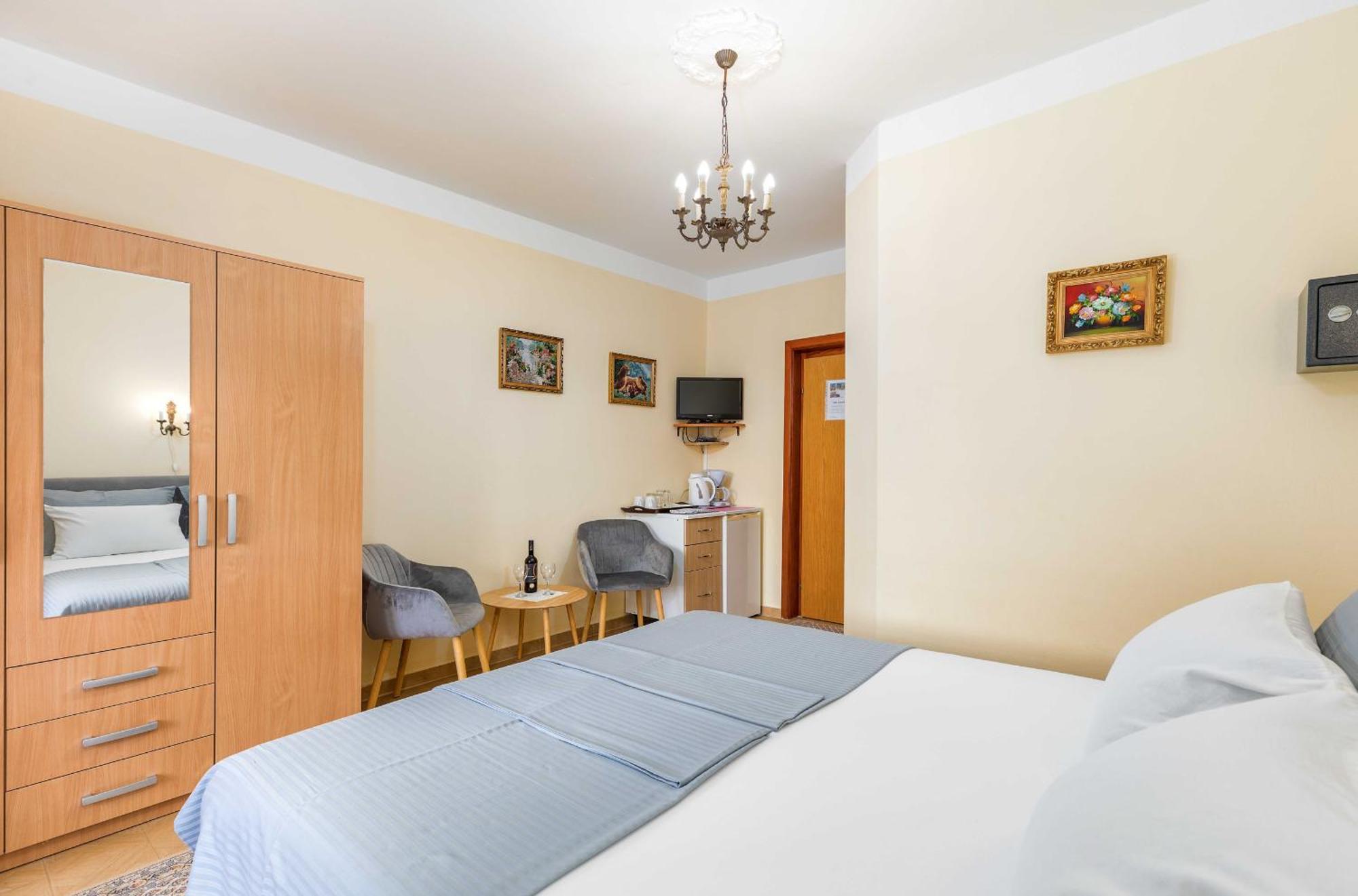 Villa Nada In Fazana - Near The Beach Екстериор снимка