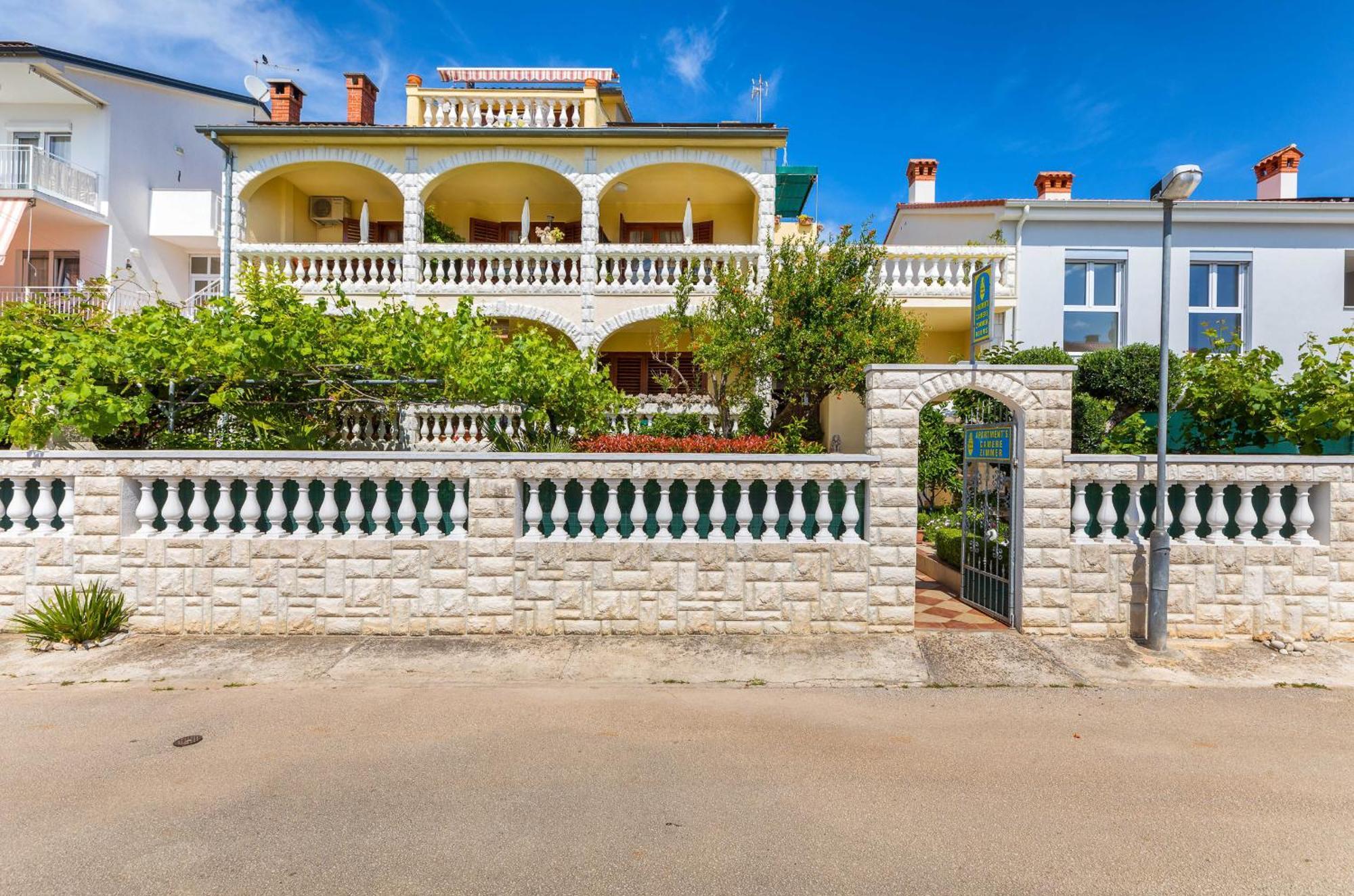 Villa Nada In Fazana - Near The Beach Екстериор снимка